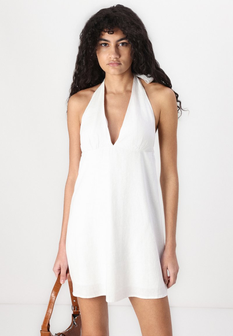 Hollister Co. Open Back Linen-Blend Halter Dress - Day dress - bright white/ white - Zalando.ie