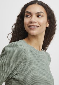 b.young BYMikala - Strickpullover - sea spray