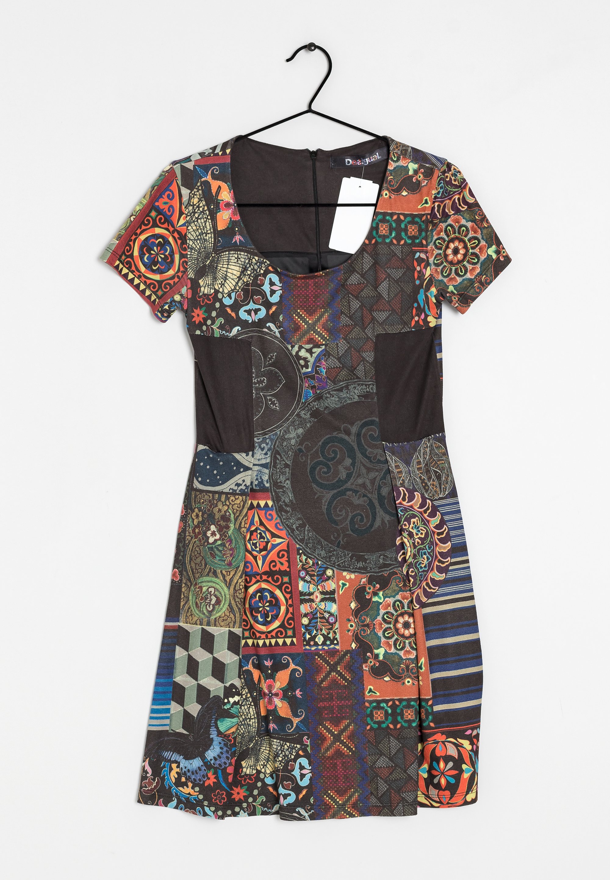 Modele Robe Courte Femme Robes Homme Desigual LORETHA Multicolore