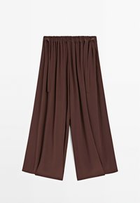 Pantaloni larghi marroni con vita elastica, lacci e texture di tessuto liscia, con un design ampio e fluido.