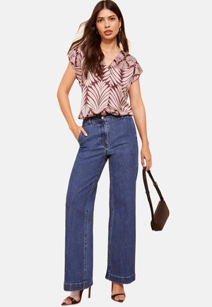 Friends Like These REGULAR FIT - Bluse - burgundy palm print