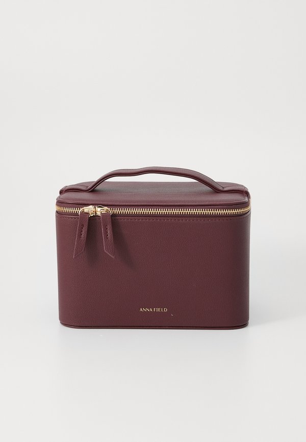 SET  - Wash bag - bordeaux2