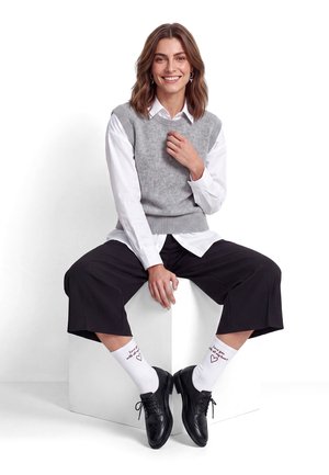 Tamaris, Zakelijke veterschoenen - black