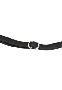 Cinghia di borsa in pelle nera con una texture liscia, caratterizzata da un accento circolare metallico argento nel punto di attacco.
