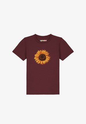 Dunkelbraunes T-Shirt mit kurzen Ärmeln und einem großen, detailliert gedruckten gelben Sonnenblumenmotiv in der Mitte vorne.