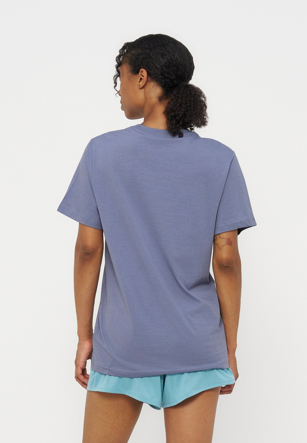 NO. 1 LOGO TEE