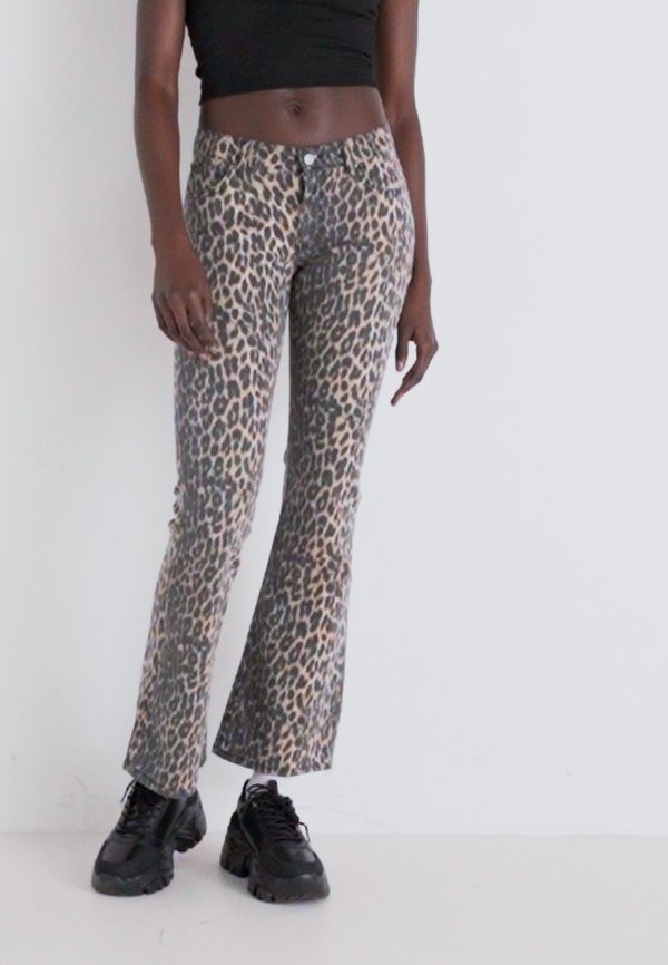 LEOPARD - Bootcut jeans4