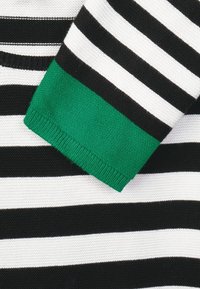 Street One Svetr - off-white