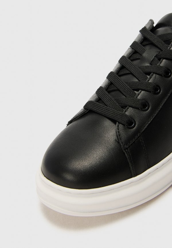 KAPRI SIDETRIM - Trainers3