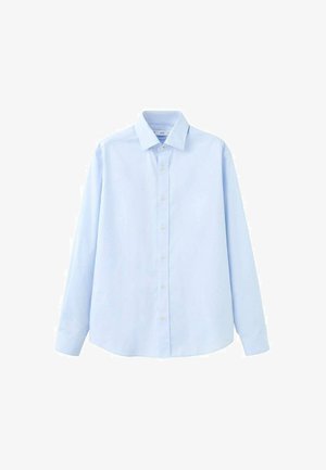 Lichtblauw shirt met lange mouwen, gemaakt van een gladde stof, met een puntkraag en een knoopsluiting met witte knopen aan de voorkant.