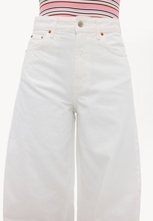 LOAVIES, IGNITE THE CALM - Jean baggy - off-white