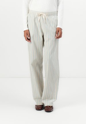SURI PANTS - Broek - off-white/blue