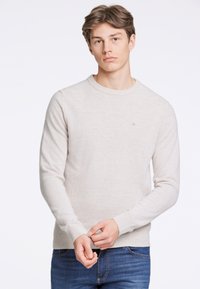 Junk De Luxe RECYCLED MIX  - Strickpullover - off white mel