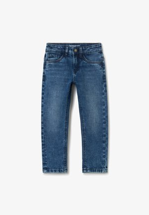 Blå børne jeans i denim med falmet vask, forreste knap, bæltestropper og fem-lomme design, lagt fladt på en hvid baggrund.