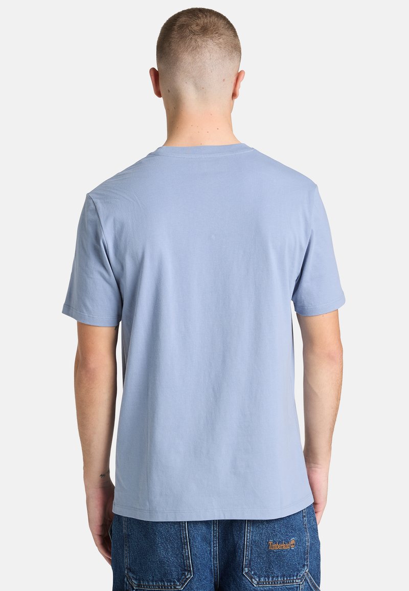 Timberland WATER STACK LOGO SHORT-SLEEVE TEE - Triko s potiskem - medium blue