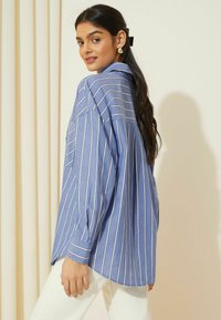 Friends Like These LONG SLEEVE BUTTON THROUGH - Skjortebluser - blue stripe