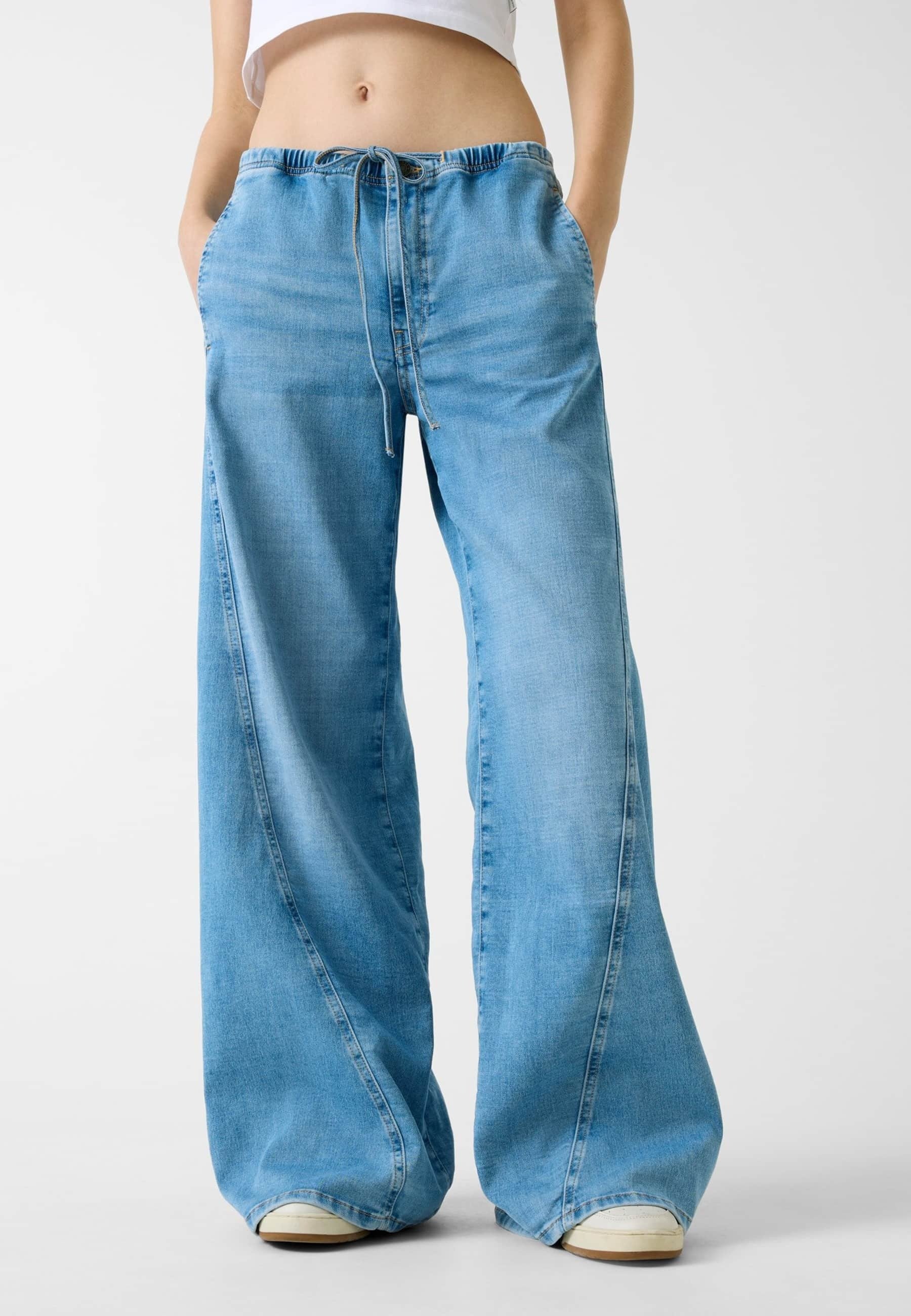 パンツ 00s Guess low rise jeans Guess Jeans LOW-RISE TWISTED EXTRAWIDE - Relaxed fit jeans - blau