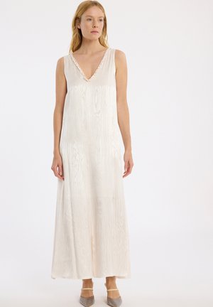 Ana Alcazar ZAREA - Galajurk - offwhite