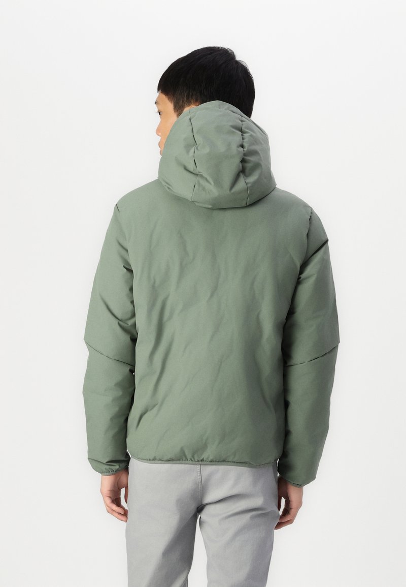 Veste à Capuche Jack & Jones JJADAM - Légère Et Style | Printemps/Été | Homme