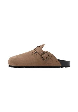 Clogs - brown
