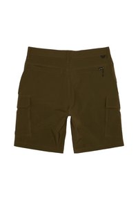 Shorts cargo olive avec plusieurs poches, taille élastique et coutures contrastées. Présente une petite poche zippée et une étiquette de logo.