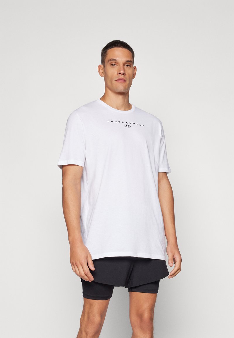 Under Armour STACKED LOGO - Základné tričko - white/black