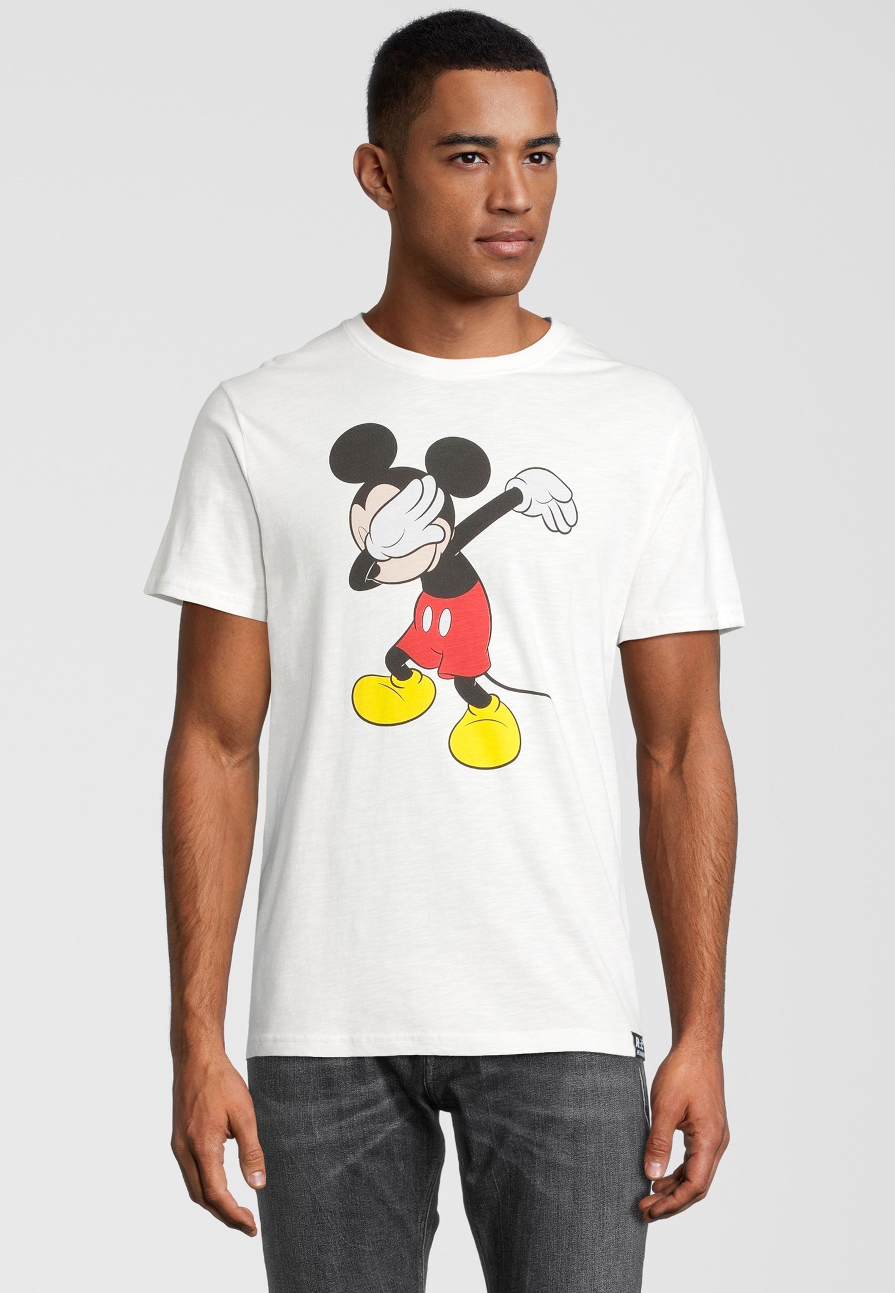 mickey mouse dabbing shirt
