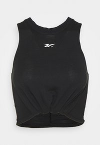 Svart kort tank topp laget av mykt stoff, med rund hals og vridd frontdesign. Liten hvit merkevarelogo på brystet.