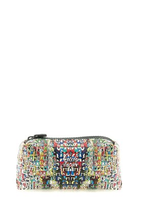 Piccola pochette rettangolare con motivo patchwork colorato di lettere e simboli, con chiusura a zip e logo del marchio "Gabs" sul davanti.