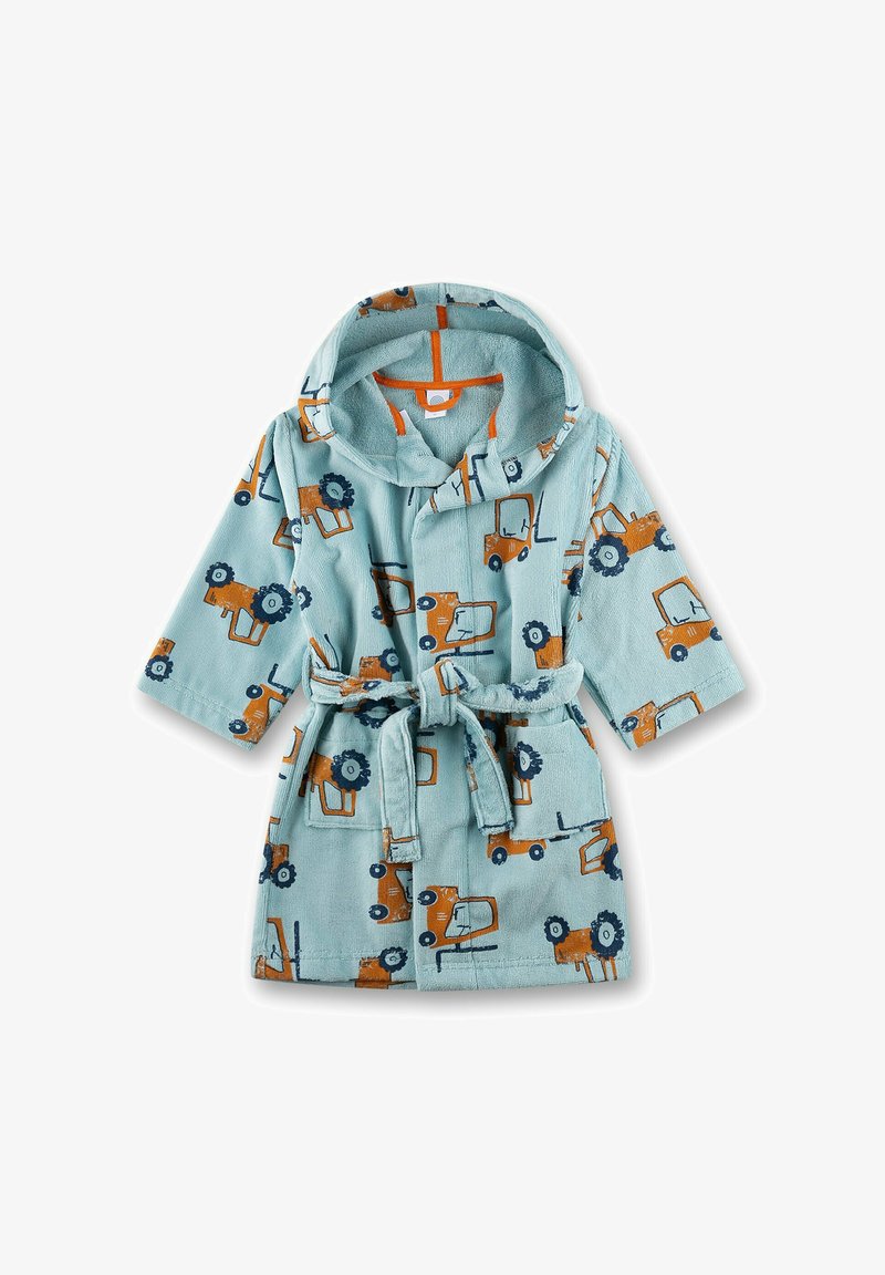 Lichtblauwe kinderbadjas met capuchon, oranje strikriem en patronen van tractoren in oranje en marineblauw, gemaakt van een textuurstof.