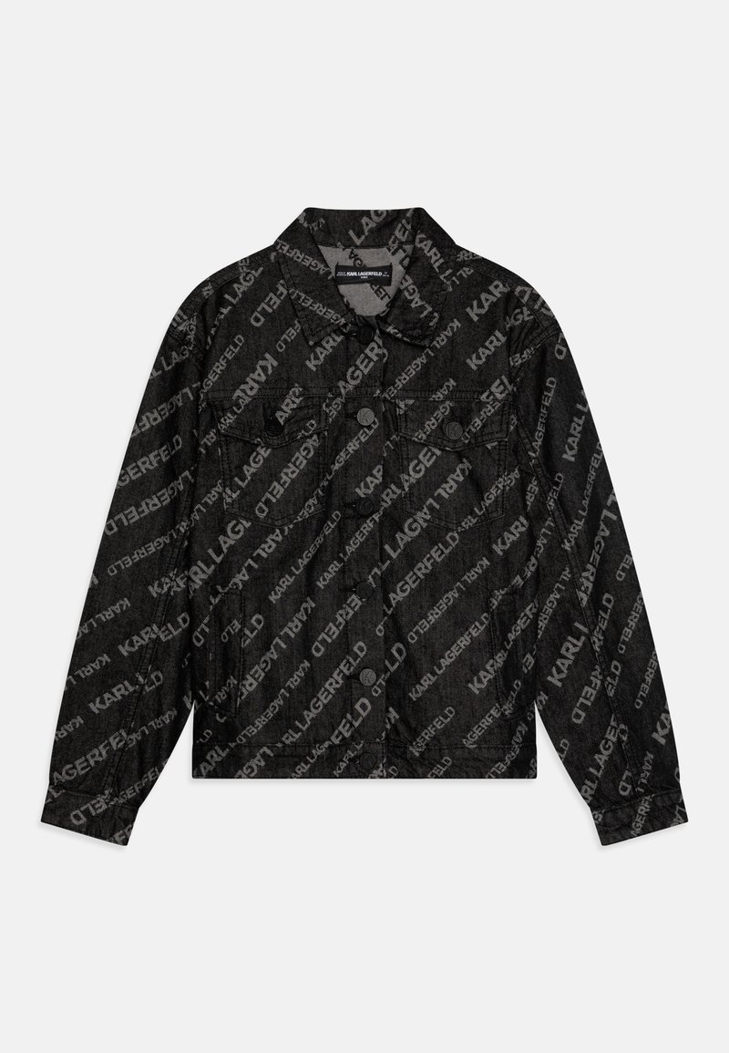 Zwarte jas met een overal herhalend tekstpatroon met de naam "KARL LAGERFELD." Hij heeft een knoopsluiting en twee borstzakken.
