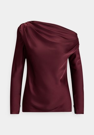 Burgundowy satynowy top z długimi rękawami, asymetrycznym drapowanym dekoltem i zamkiem błyskawicznym przy mankiecie, oferujący gładką, błyszczącą fakturę.