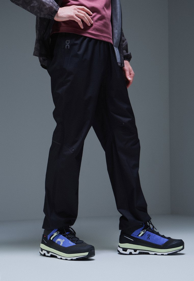 Pantalones montañeros largos