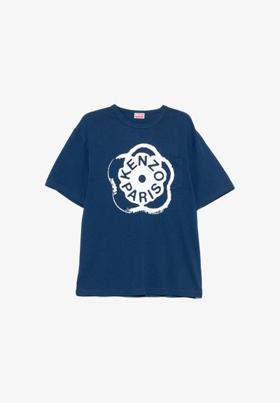 Marineblå t-shirt med korte ærmer med hvidt abstrakt blomstermønster og teksten ""Kenzo Paris"" foran.