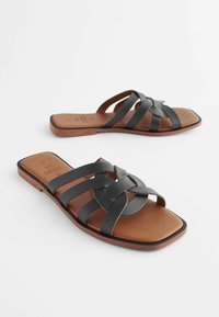 Next FOREVER COMFORT LATTICE - Tagant lahtised kingad - black