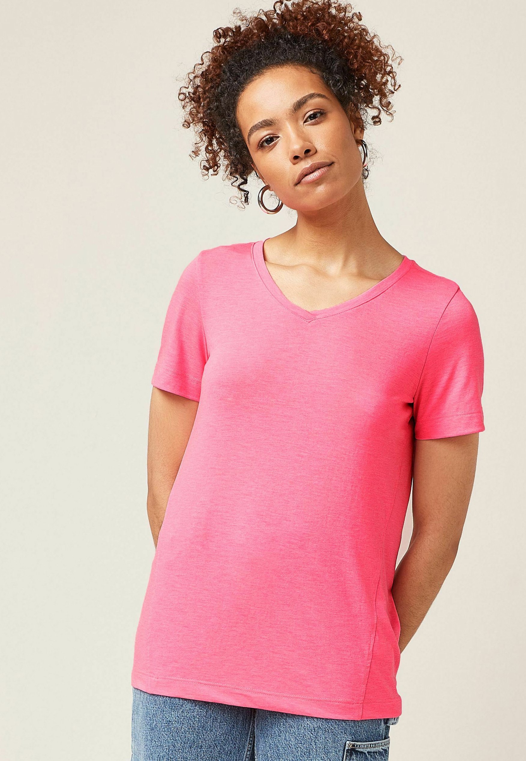 fluro pink t shirt