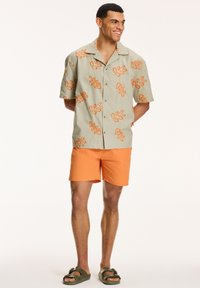 Shiwi REGULAR FIT NICK - Fürdőnadrág - desert orange