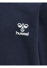 Hummel Dres