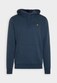 Felpa blu navy realizzata in un morbido tessuto, caratterizzata da una tasca a marsupio, cappuccio con cordoncino e un piccolo logo giallo sul petto.