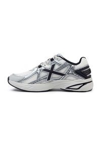 MUNICH Zapatillas - white