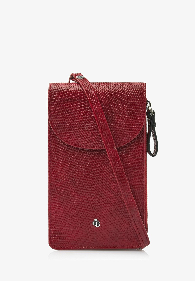 Borsa a tracolla in pelle rossa con superficie testurizzata, chiusura a patta, tracolla regolabile e dettagli con logo impresso sul davanti.