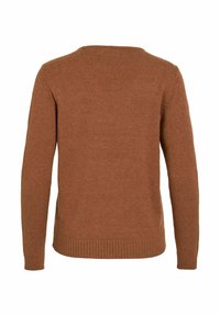 Rudas megztinis su ilgomis rankovėmis, apvaliu kaklu ir raukšlėtu apvadu. Minkšta tekstūra su vienoda spalvų distribucija.