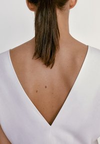 Massimo Dutti Sukienka z dżerseju