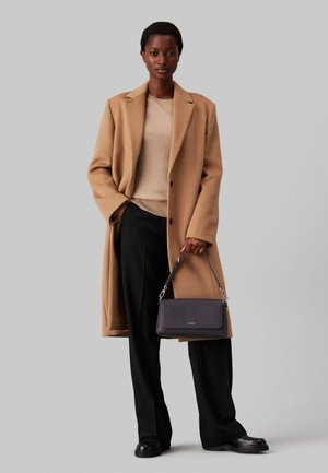 Calvin Klein MUST SHOULDER BAG - Handbag - black