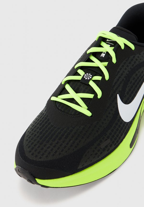 JOURNEY RUN - Trainers4