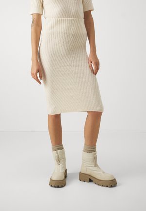 ONLY ONLSOMI STRUCTURE SKIRT - Pencil φούστα - whitecap gray