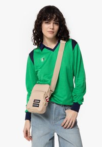 Eastpak THE ONE - Borsa a tracolla - gb suit
