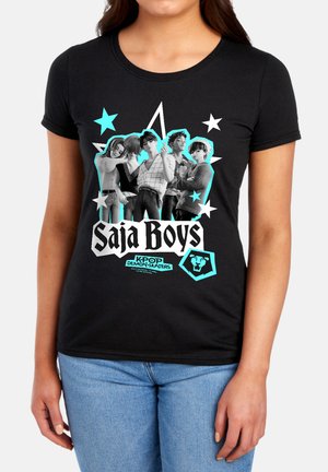 NETFLIX, KPOP DEMON HUNTERS SAJA BOYS SCRAPBOOK STARS - Print T-shirt - black