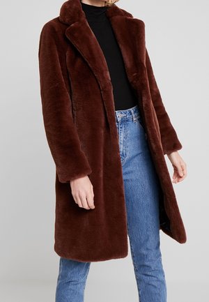 Wintermantel - brown