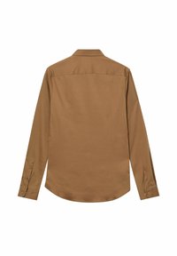 Braunes Langarmhemd mit geknöpften Manschetten, von hinten gezeigt, mit klassischem Kragen und schlichter Nahtgestaltung.